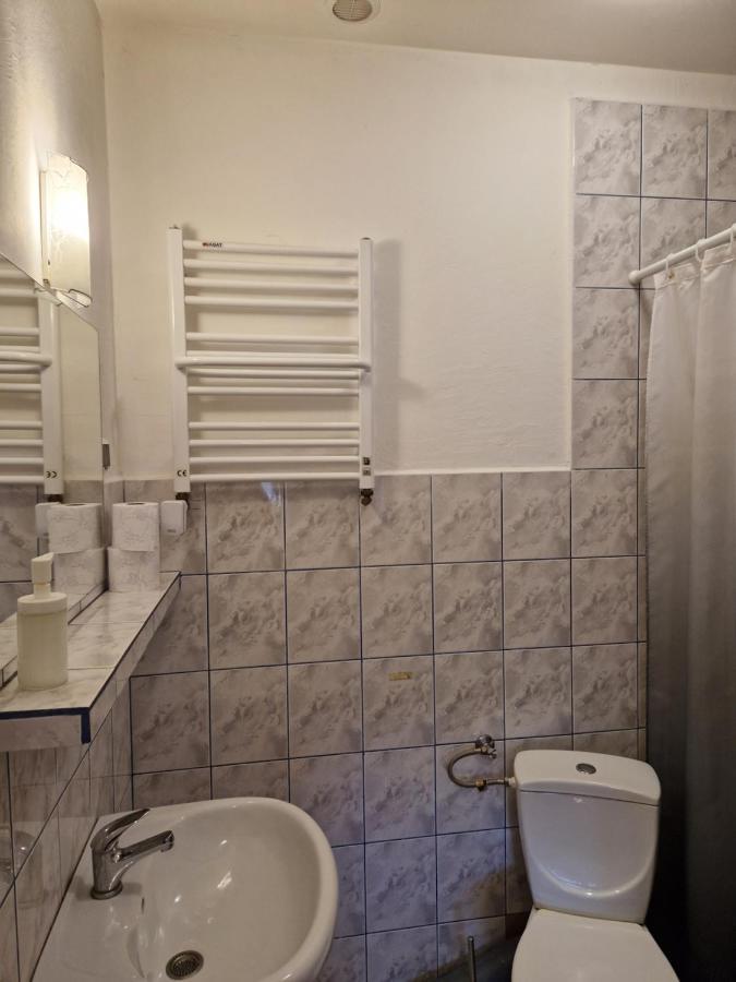 Zajazd Lesny Tuszyn Kültér fotó